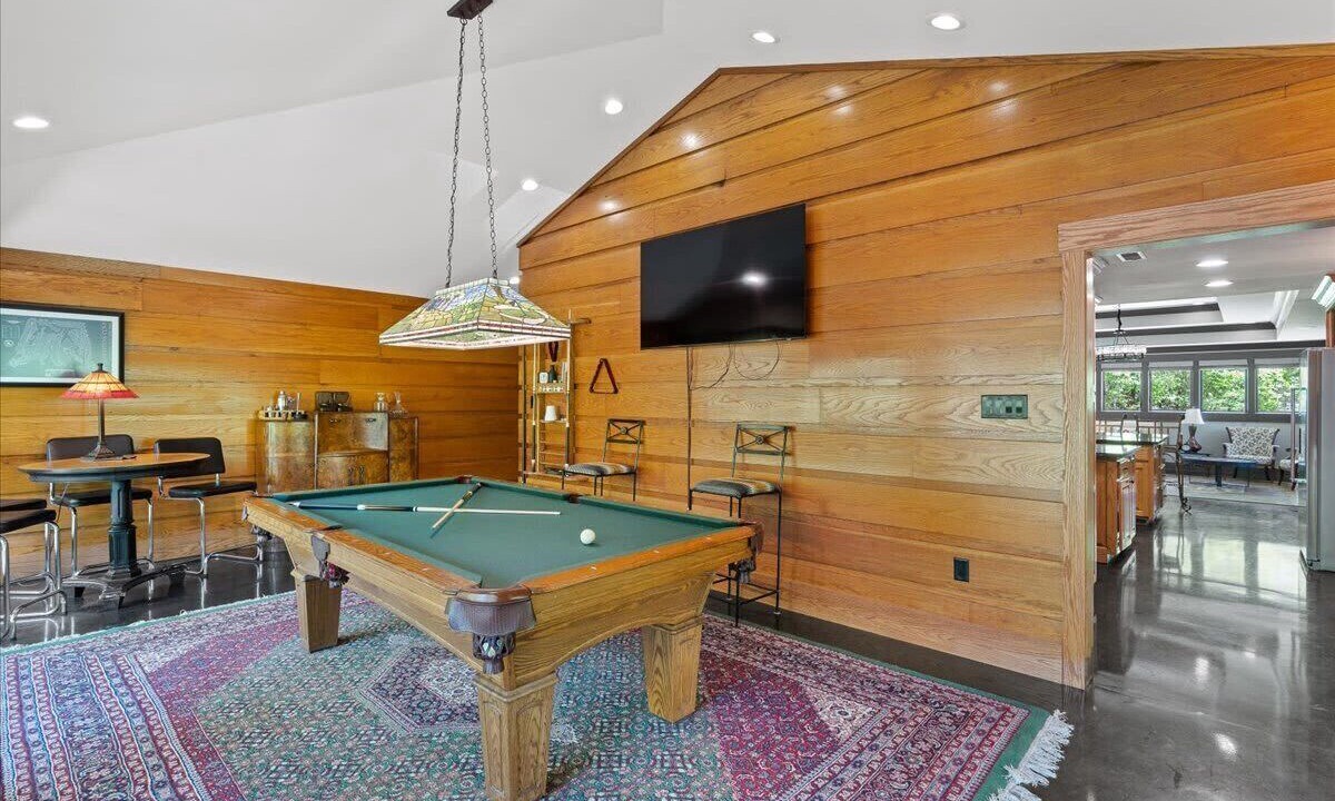 Photo of Bedroom in South Pittsburg