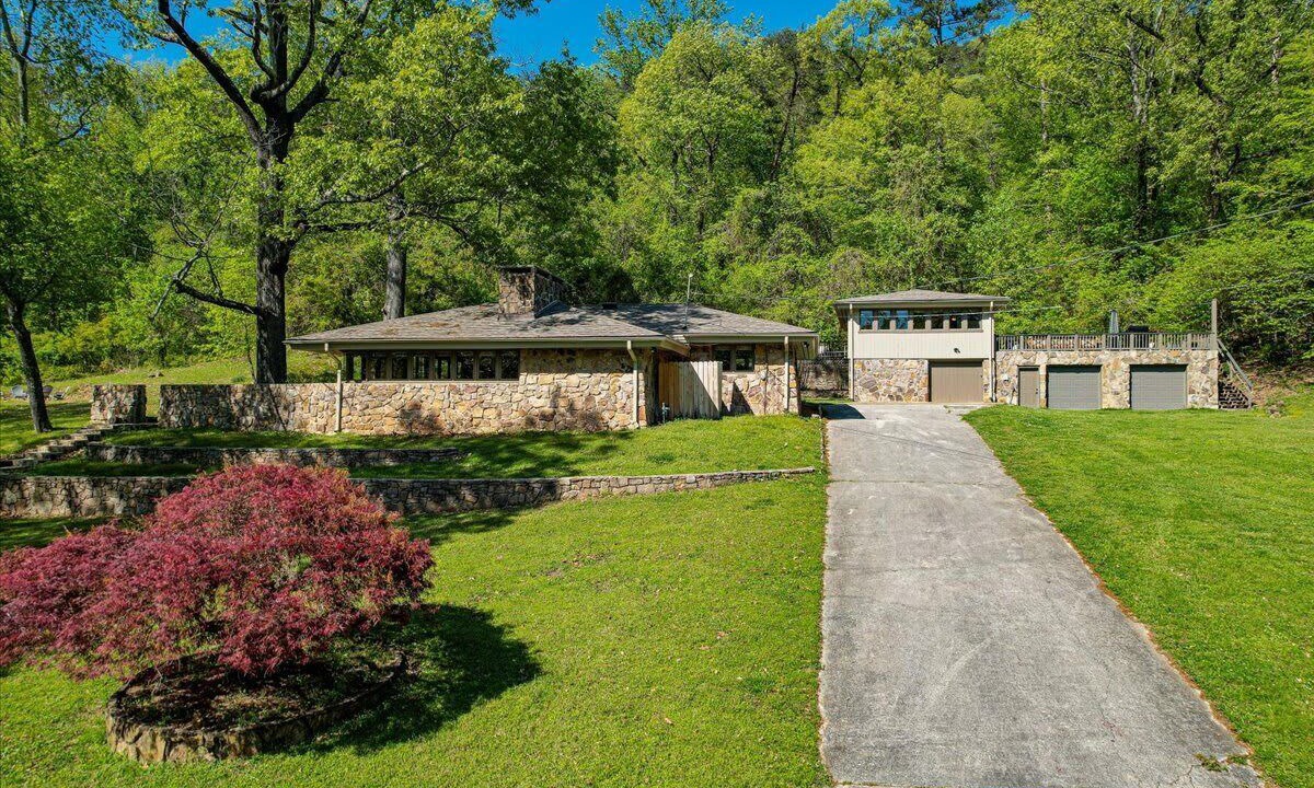 Photo of Outdoor in South Pittsburg