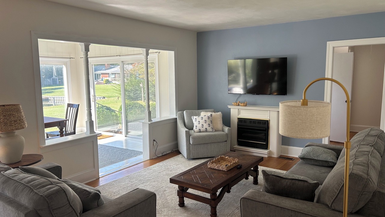 Photo of Livingroom in Hayes