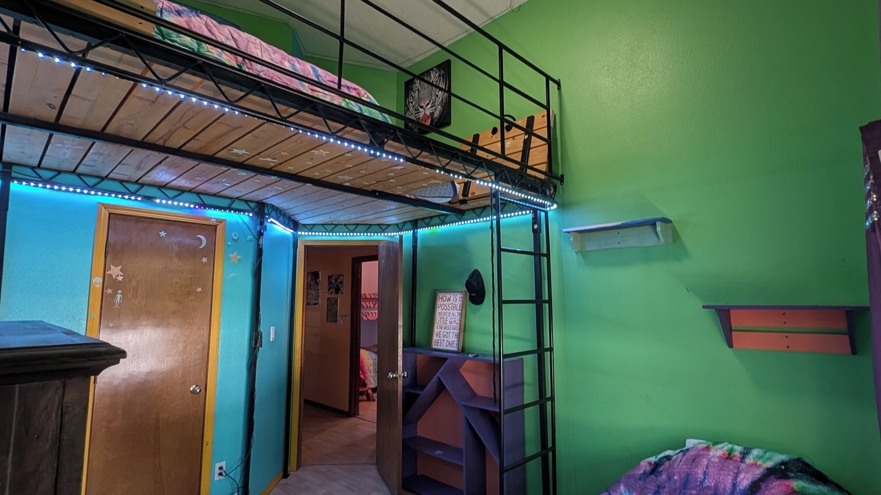 Photo of Bedroom in Ladera West