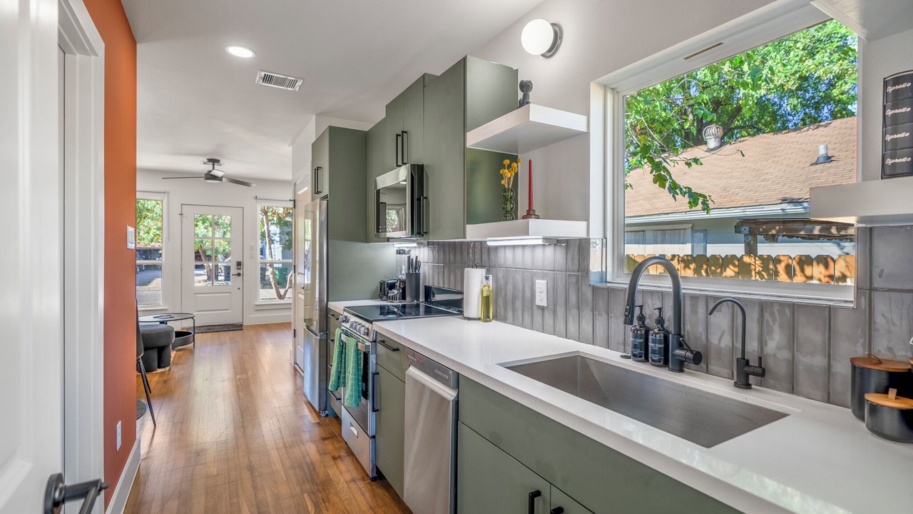 Photo of Kitchen in Greater East End