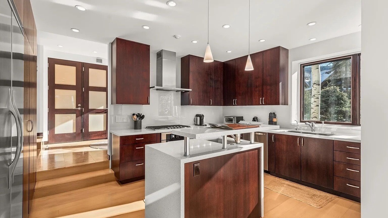 Photo of Kitchen in Red Mountain