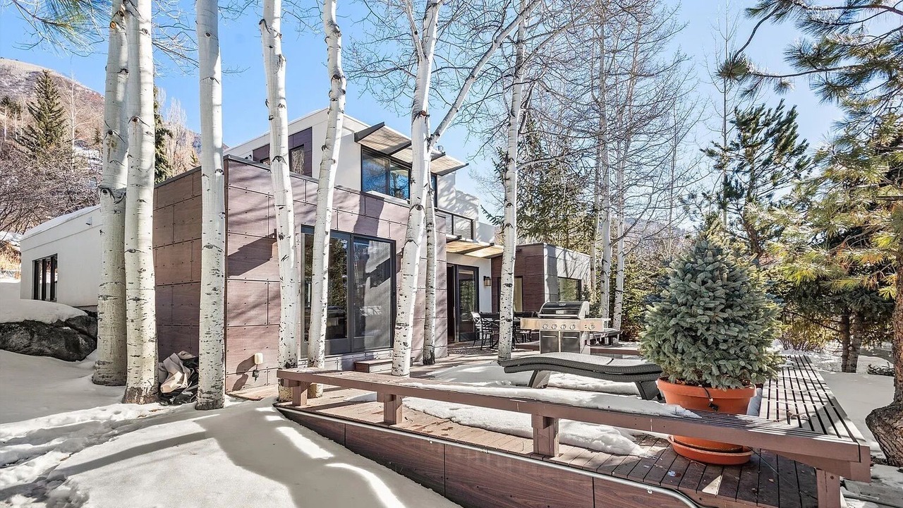 Photo of Patio Balcony in Red Mountain