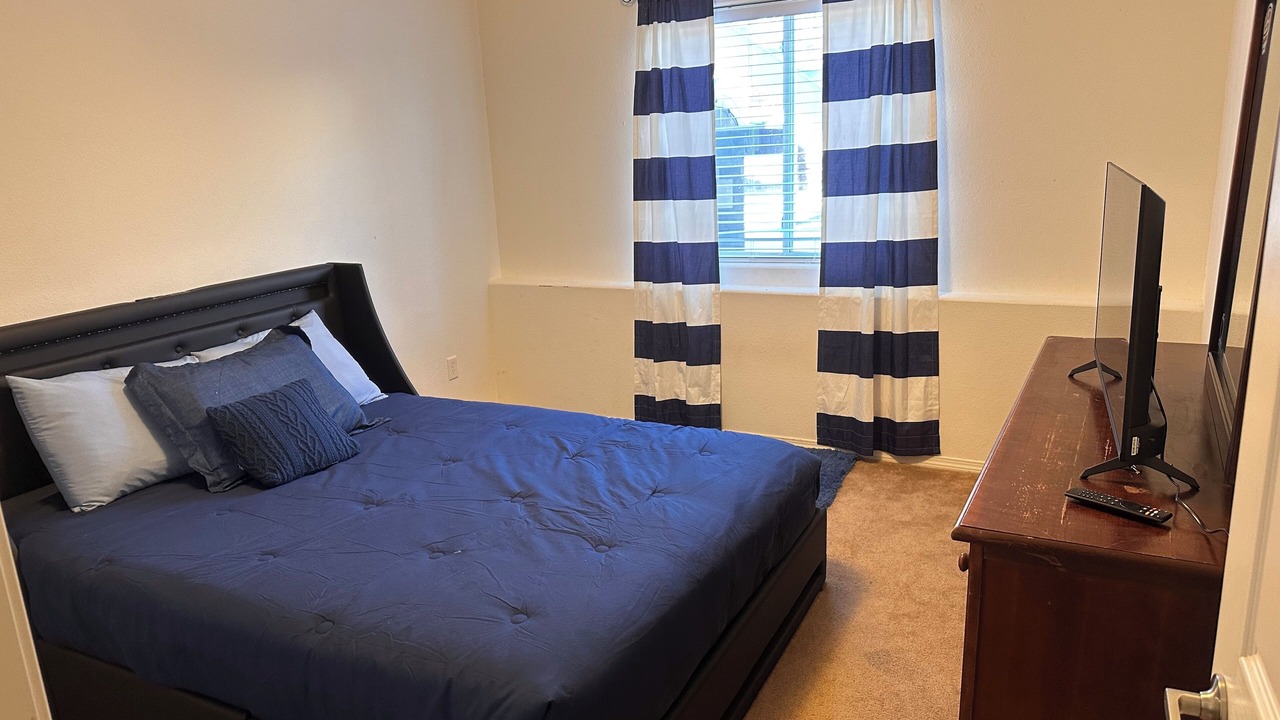 Photo of Bedroom in Los Lunas
