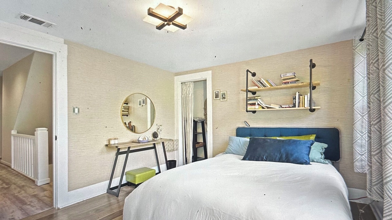 Photo of Bedroom in Hollywood