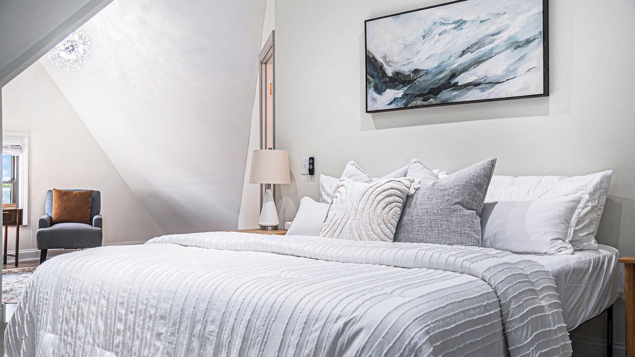 Photo of Bedroom in Morton Meadows