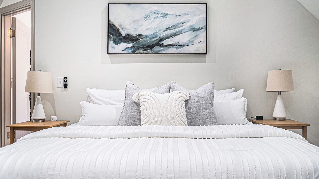 Photo of Bedroom in Morton Meadows