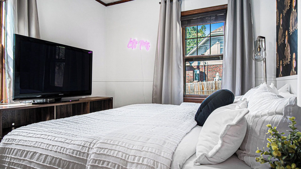 Photo of Bedroom in Morton Meadows
