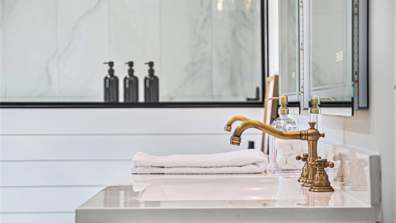 Photo of Bathroom in Morton Meadows