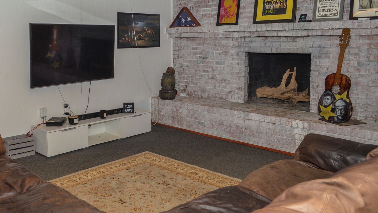Photo of Livingroom in Charlotte Park