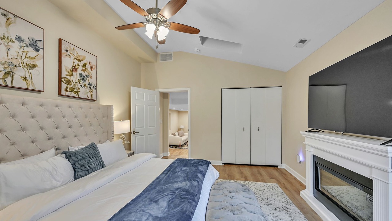 Photo of Bedroom in Cedar Lake