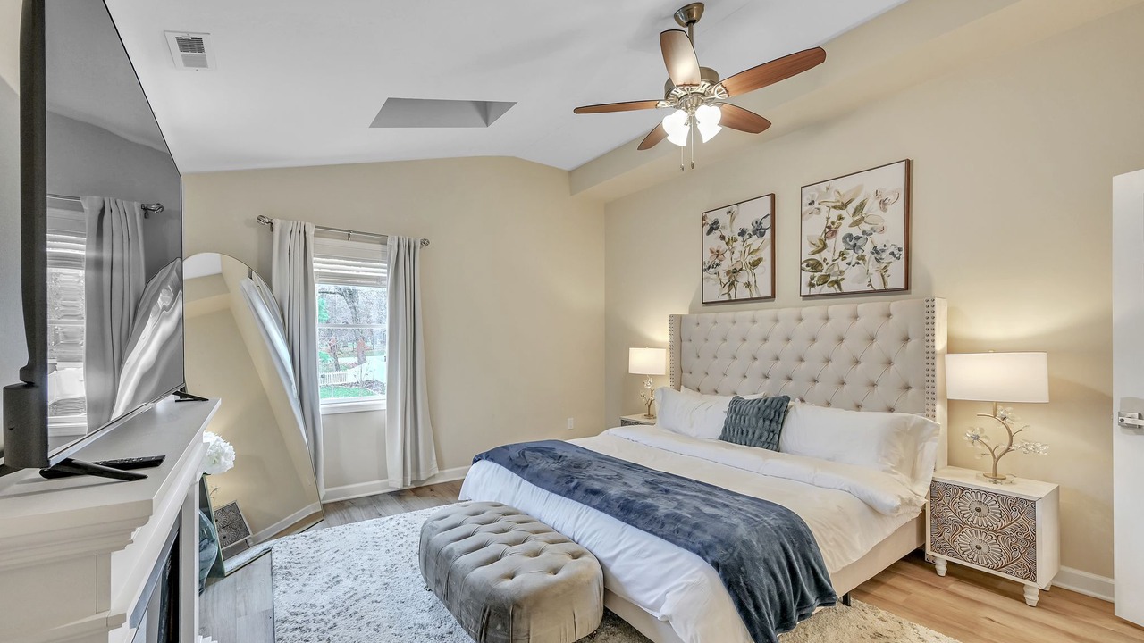 Photo of Bedroom in Cedar Lake