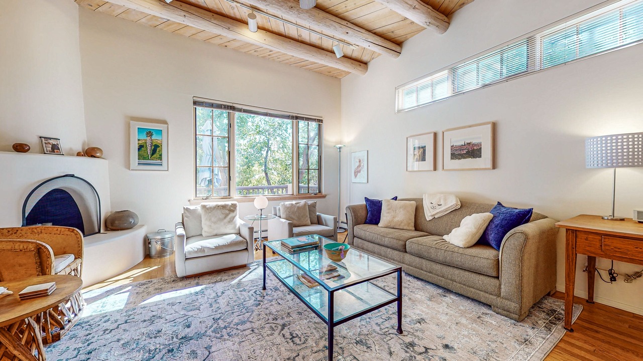 Photo of Livingroom in Santa Fe