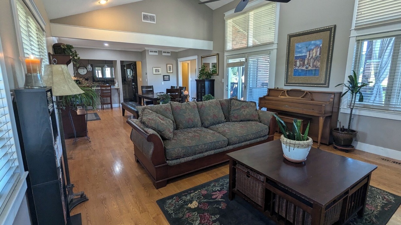 Photo of Livingroom in Littleton