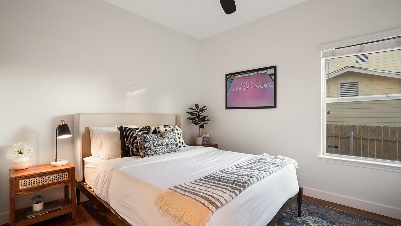 Photo of Bedroom in University Hills and Windsor Park