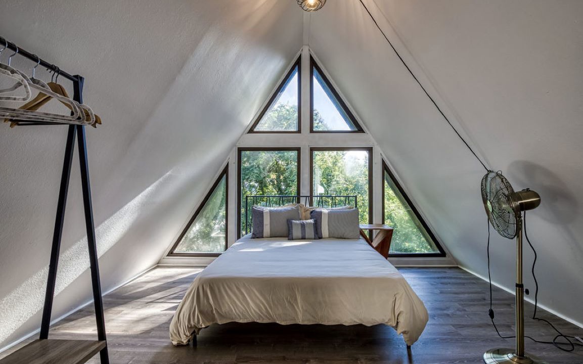 Photo of Bedroom in Kodak