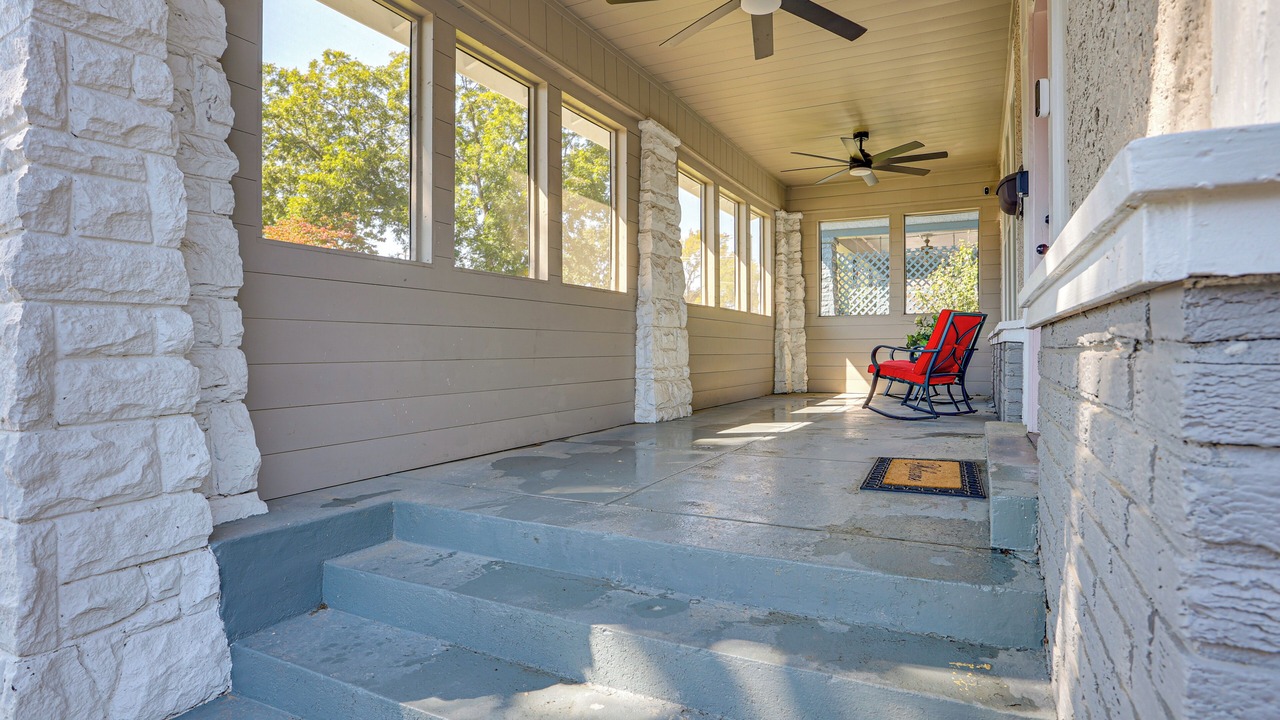 Photo of Outdoor in Crosstown