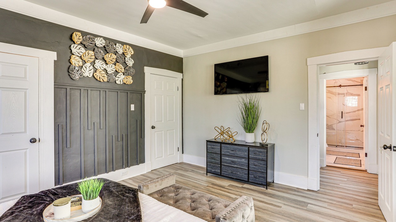 Photo of Bedroom in Crosstown