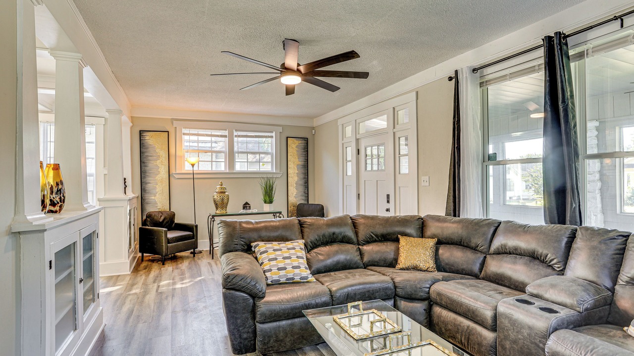 Photo of Bedroom in Crosstown