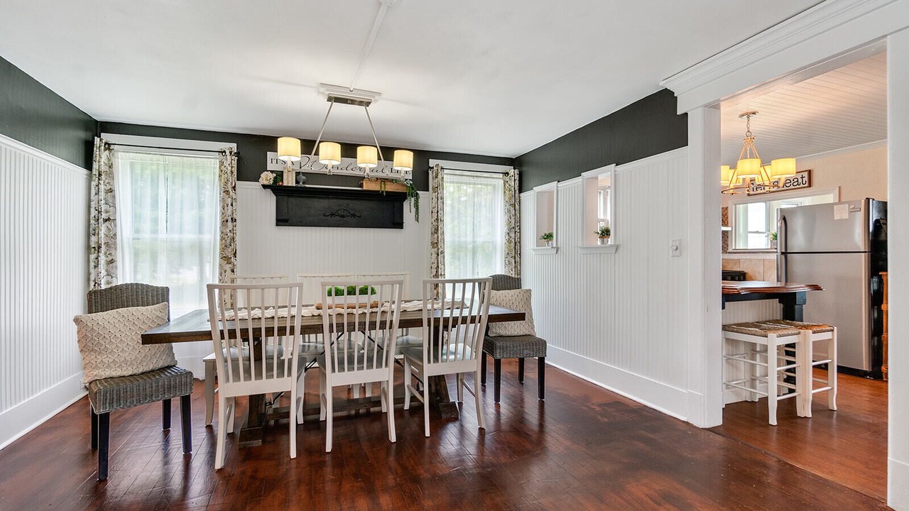 Photo of Bedroom in Seneca Falls