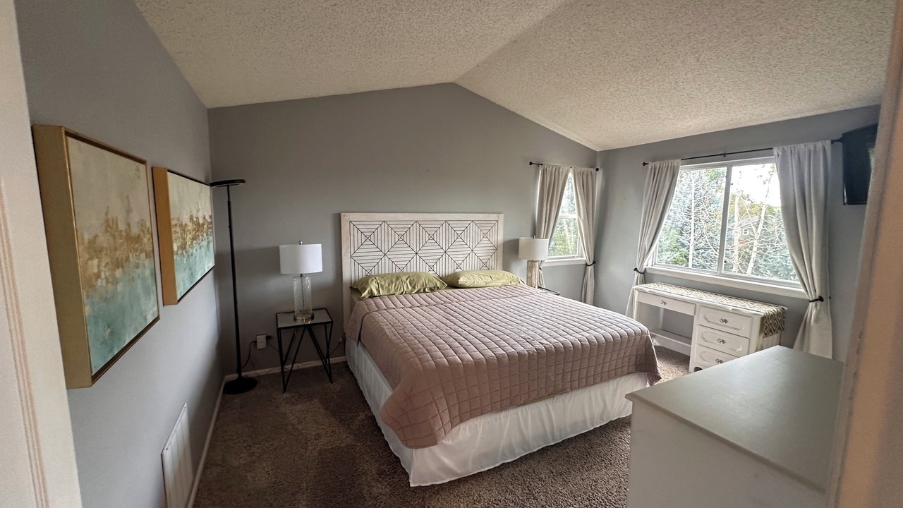 Photo of Bedroom in Broomfield
