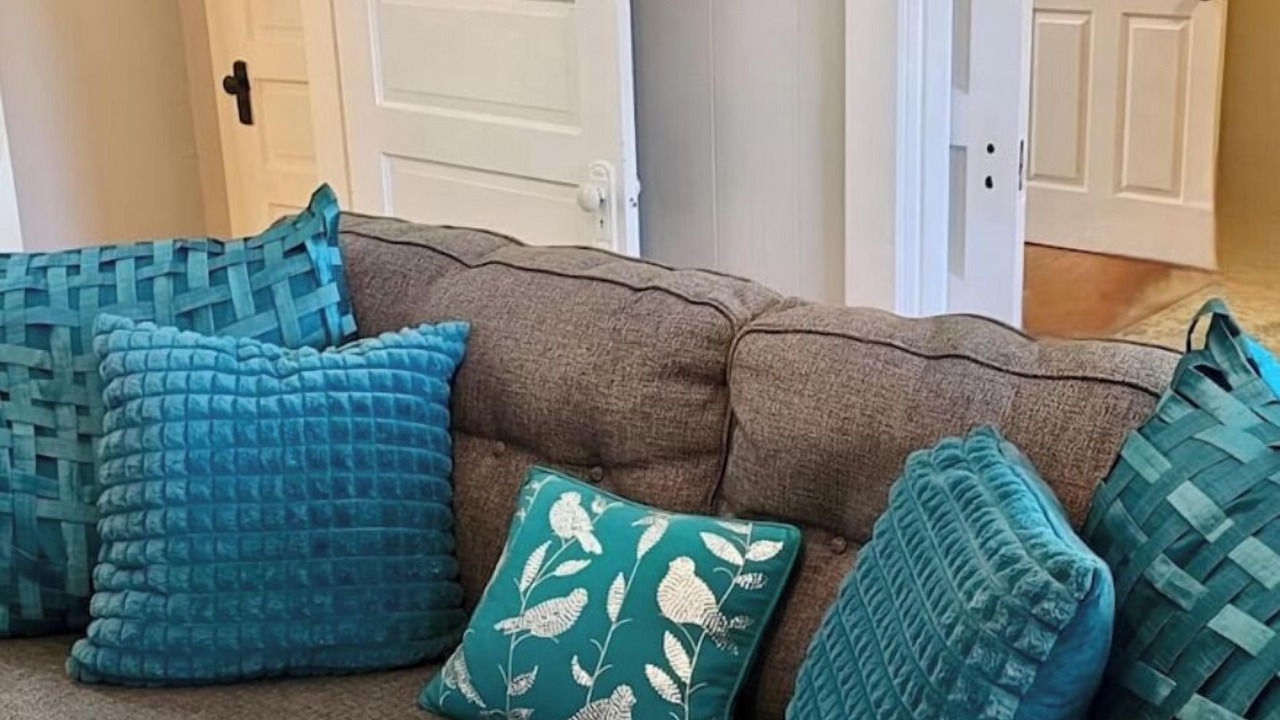 Photo of Livingroom in Huntington