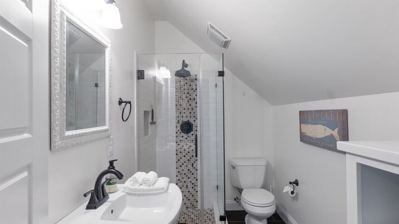 Photo of Bathroom in Leesville