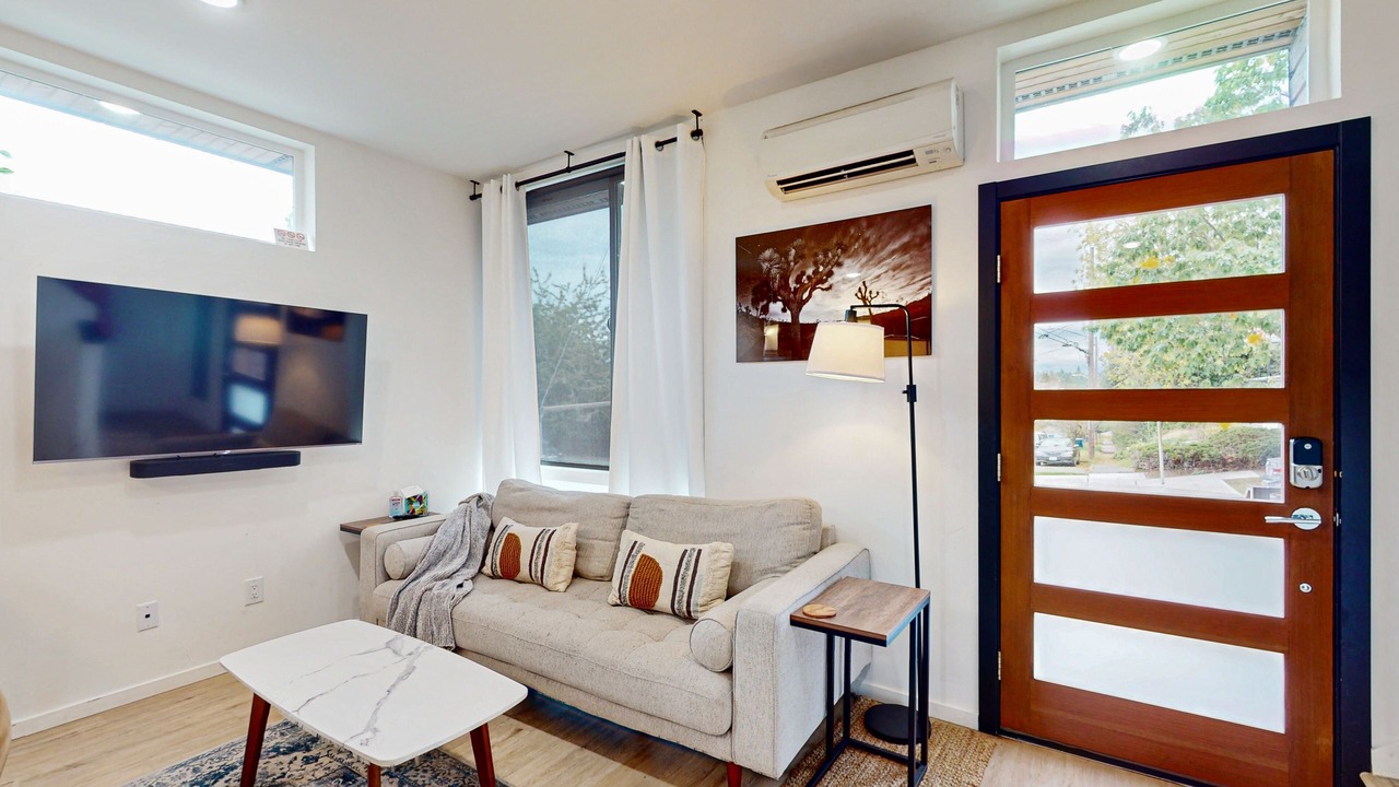 Photo of Livingroom in Greenwood