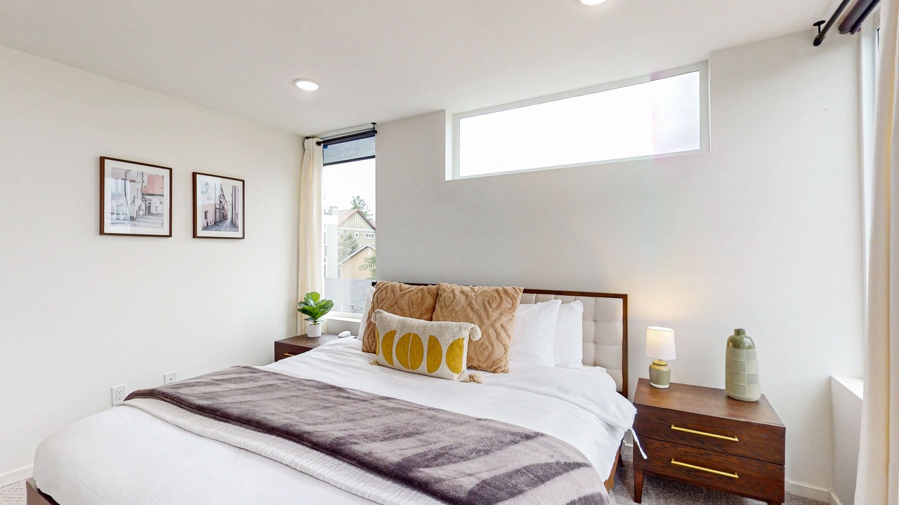Photo of Bedroom in Greenwood