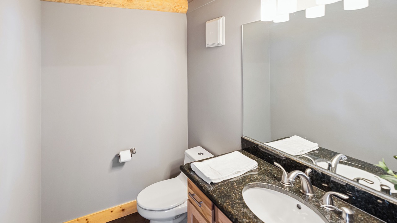 Photo of Bathroom in Morrison