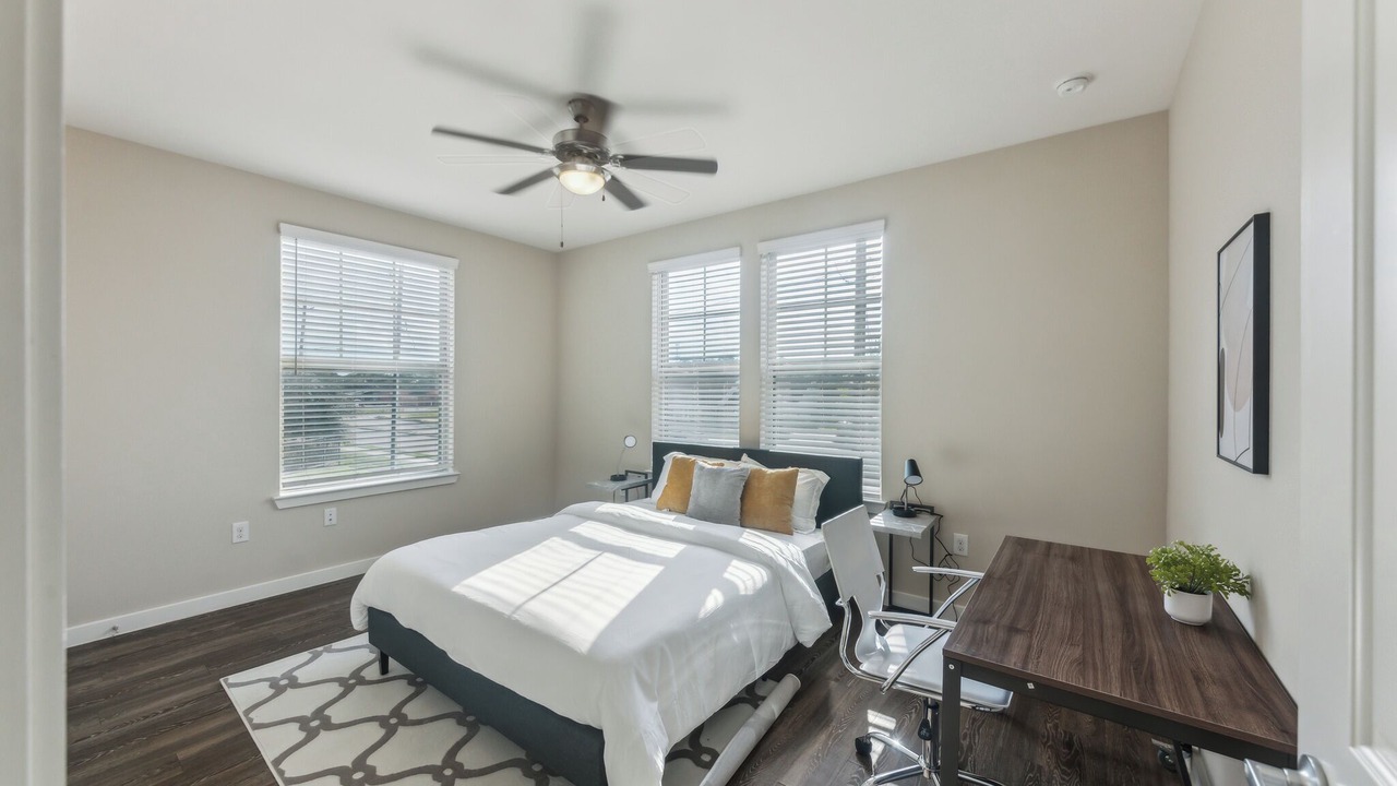 Photo of Bedroom in Southeast Houston