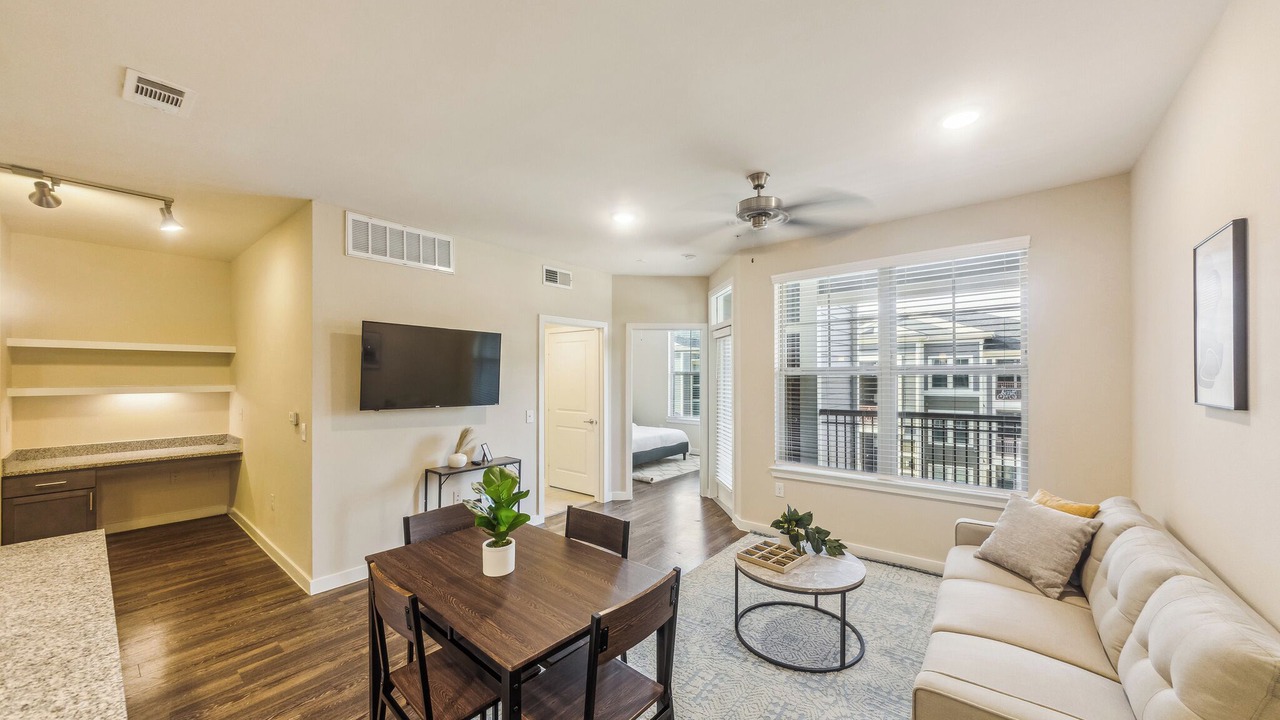 Photo of Livingroom in Southeast Houston