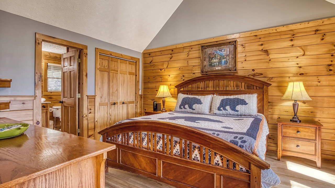 Photo of Bedroom in Black Bear Falls