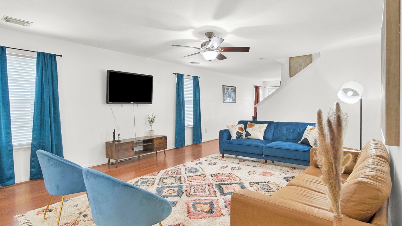 Photo of Livingroom in Tomball