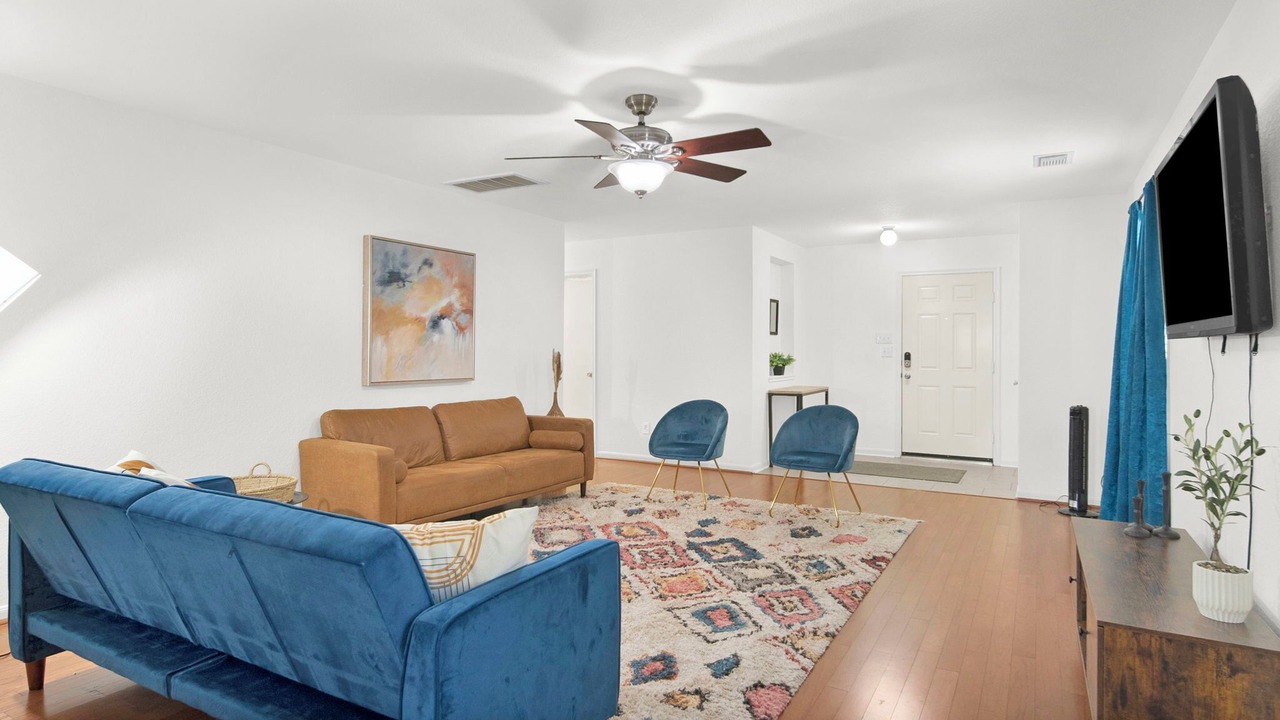 Photo of Livingroom in Tomball