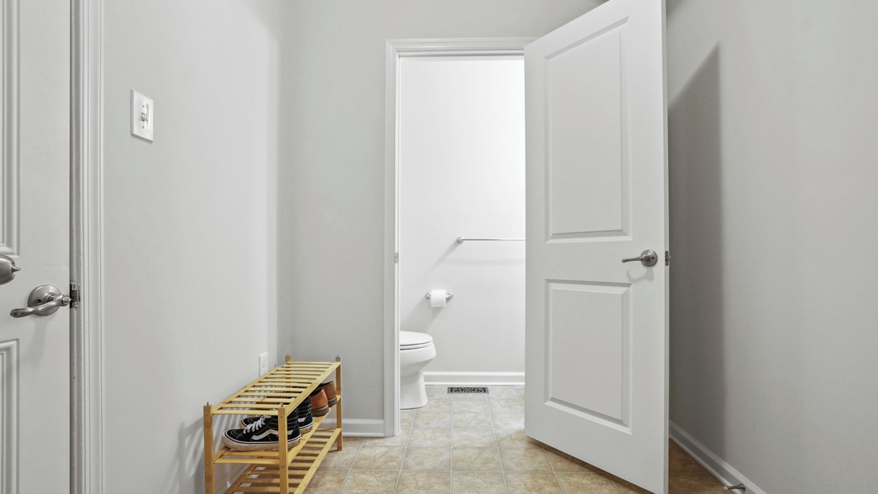 Photo of Bathroom in Palm