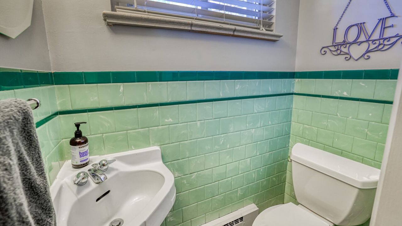 Photo of Bathroom in Bel Aire