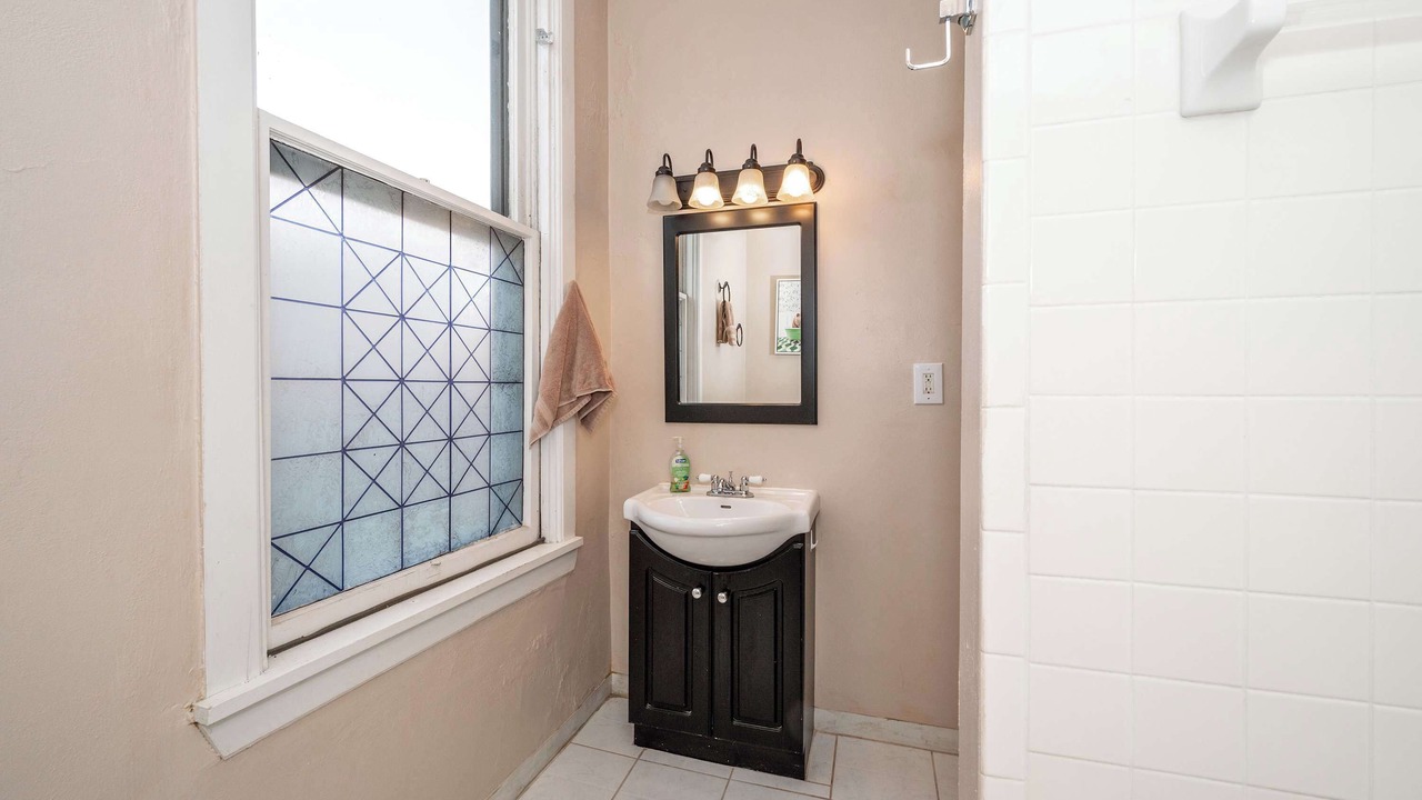 Photo of Bathroom in Latonia