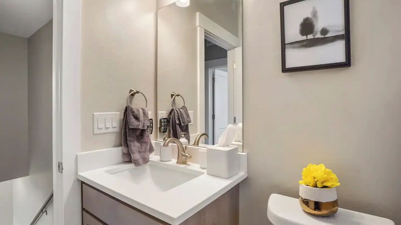 Photo of Bathroom in West Colfax
