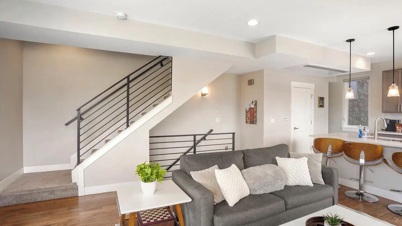 Photo of Livingroom in West Colfax