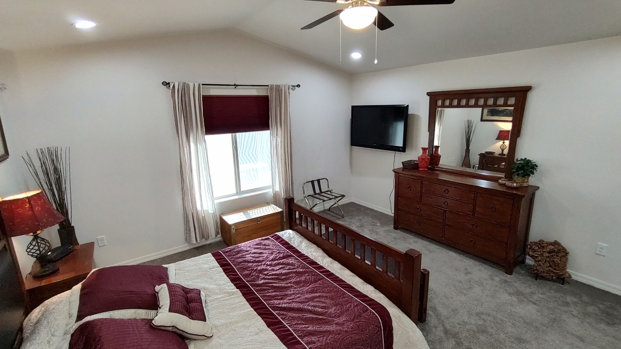 Photo of Bedroom in Fortuna Foothills