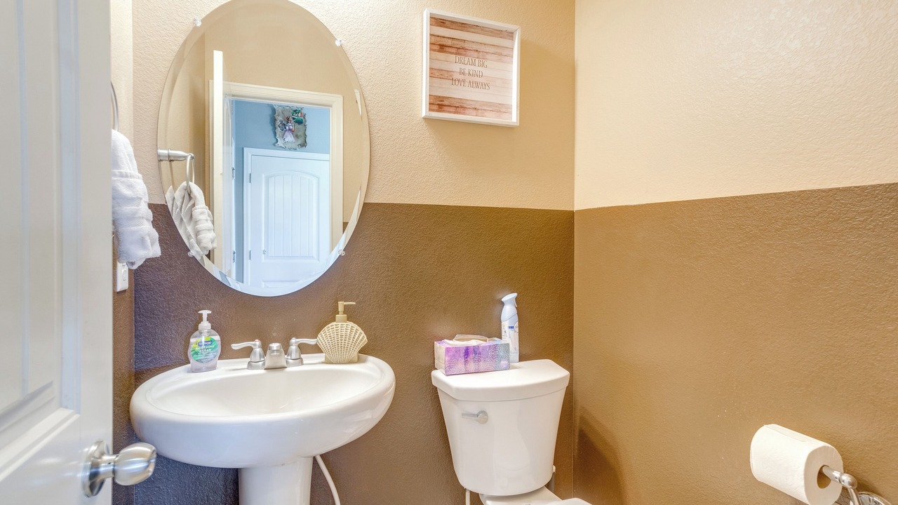 Photo of Bathroom in Dupont