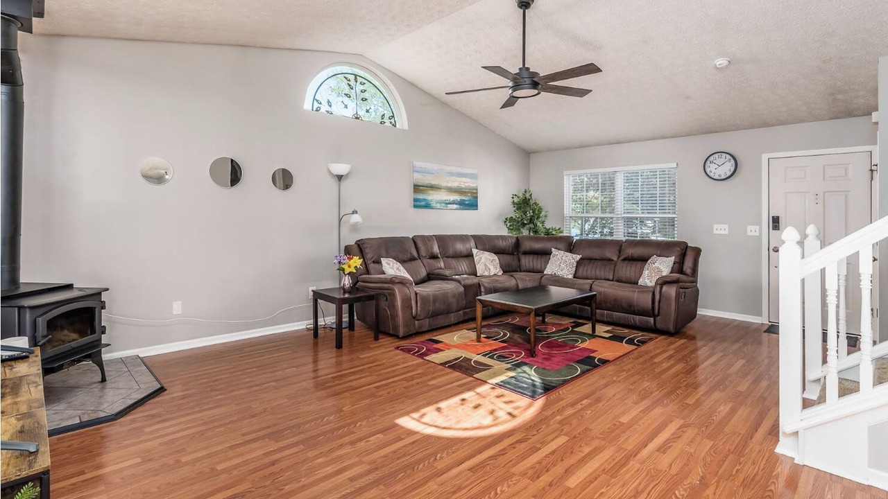 Photo of Livingroom in Polaris