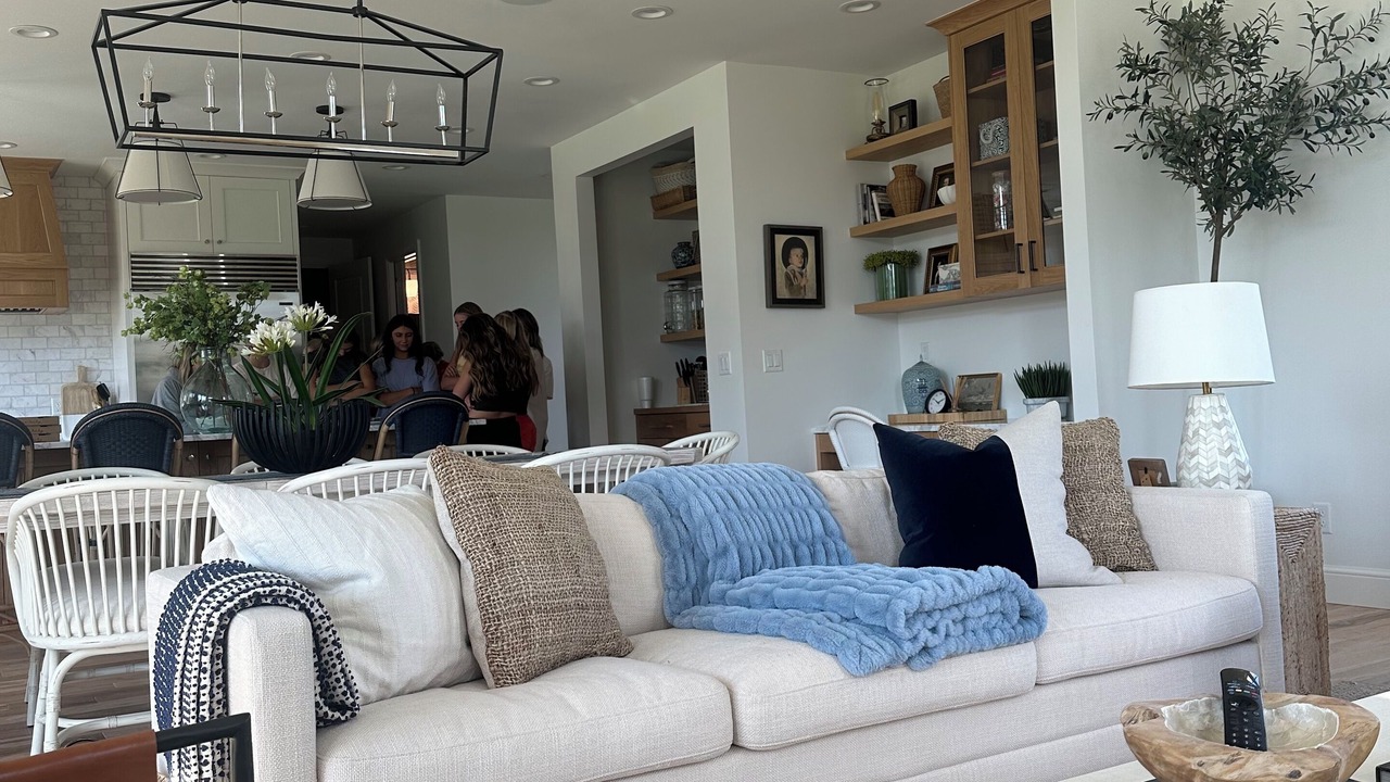 Photo of Livingroom in Huntsville