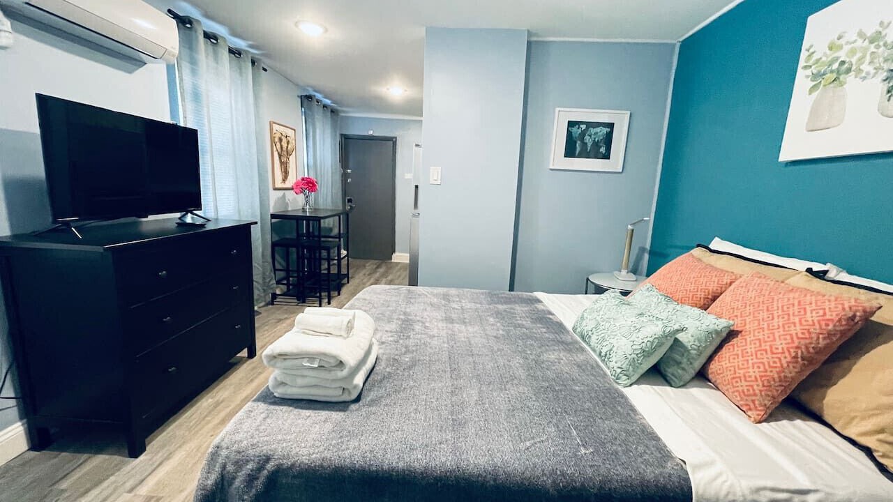 Photo of Bedroom in Gayborhood