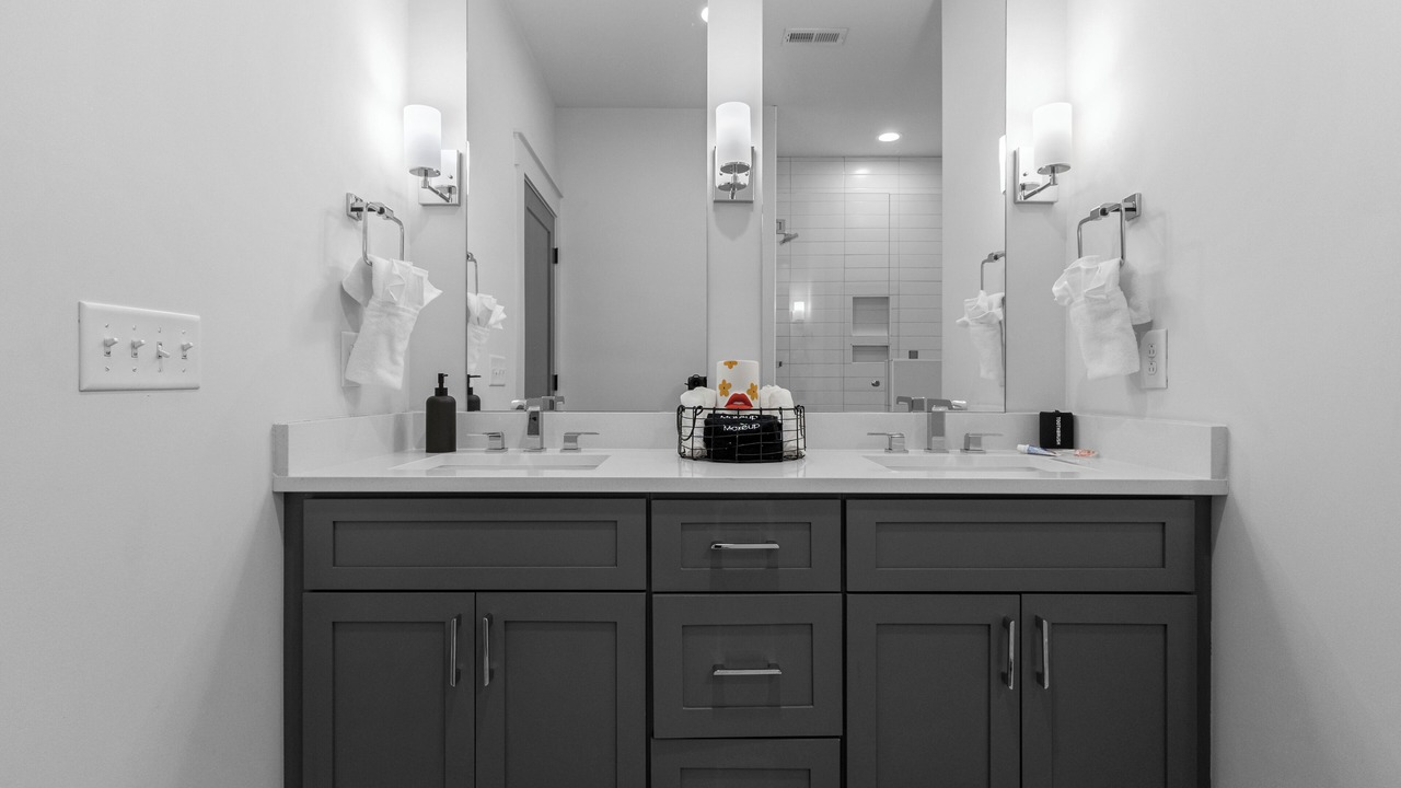 Photo of Bathroom in Eastwood