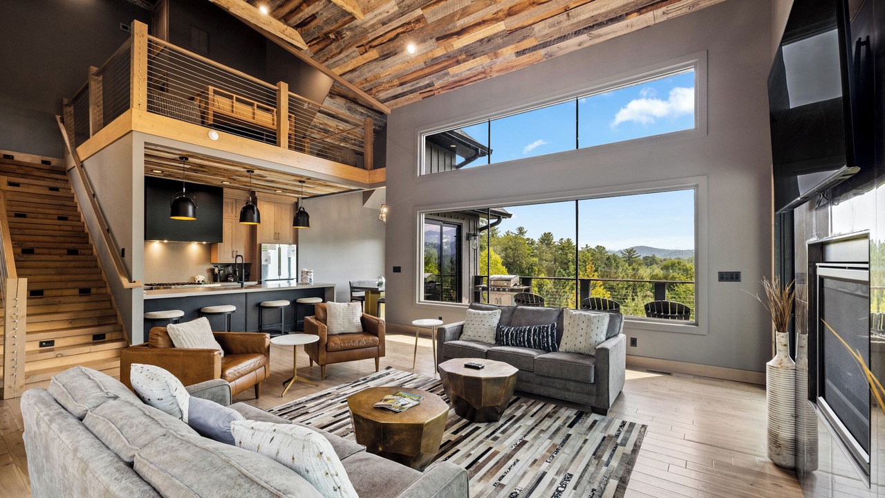Photo of Livingroom in Gatlinburg - Pigeon Forge