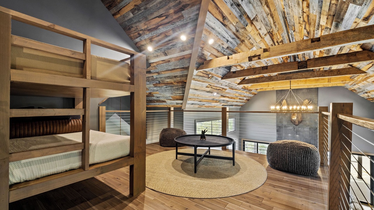 Photo of Bedroom in Gatlinburg - Pigeon Forge