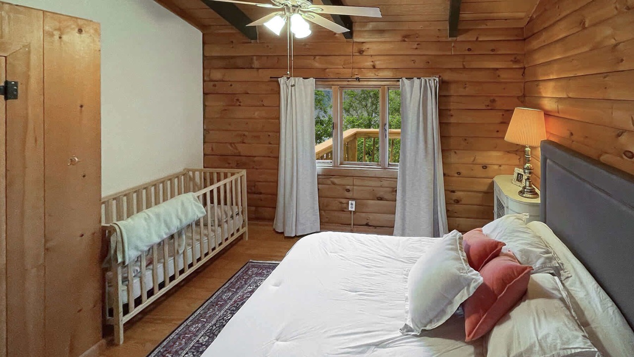 Photo of Bedroom in Great Cacapon