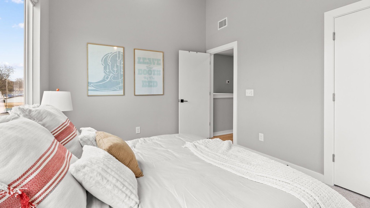 Photo of Bedroom in North Nashville